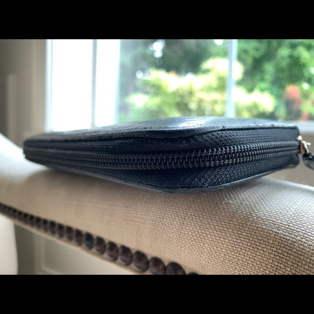 Chanel black zippy camellia wallet with auth card - Picture 7 of 12